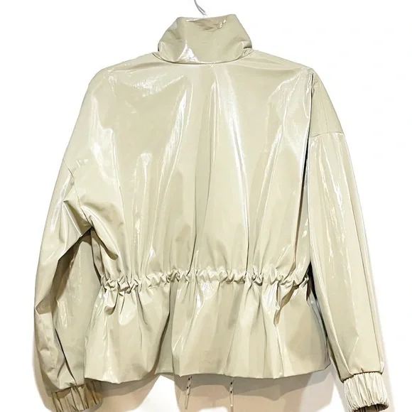 MICHI ARES GLOSS HIGH COLLAR UTILITY JACKET. LUXURY PERFORMANCE ATHLETIC WEAR. - Picture 6 of 16